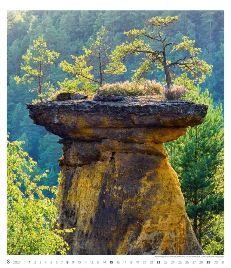 Fotografie místa Kokořínské pokličky pro měsíc Srpen